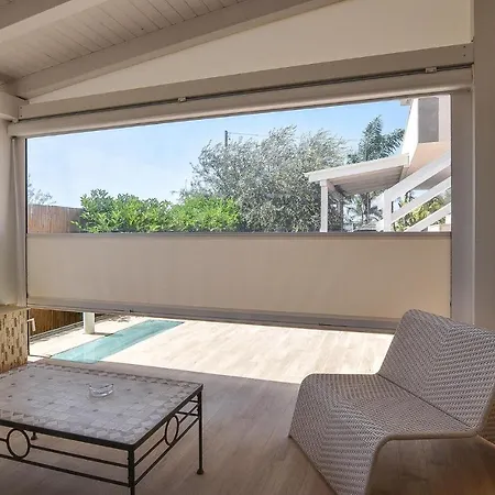 Stunning In With Sauna Pozzallo